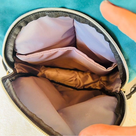 MOSISO Sling Backpack, Multipurpose Crossbody Shoulder Bag Travel Hiking Daypack - Picture 11 of 12